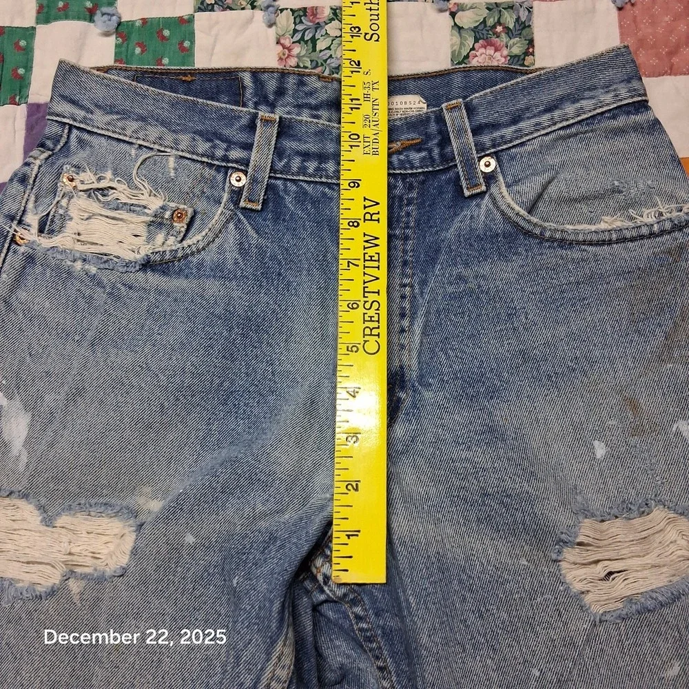VTG Thrashed Distressed Levi 550 Jeans 30x32 Blue Grunge‎ Y2K 90s